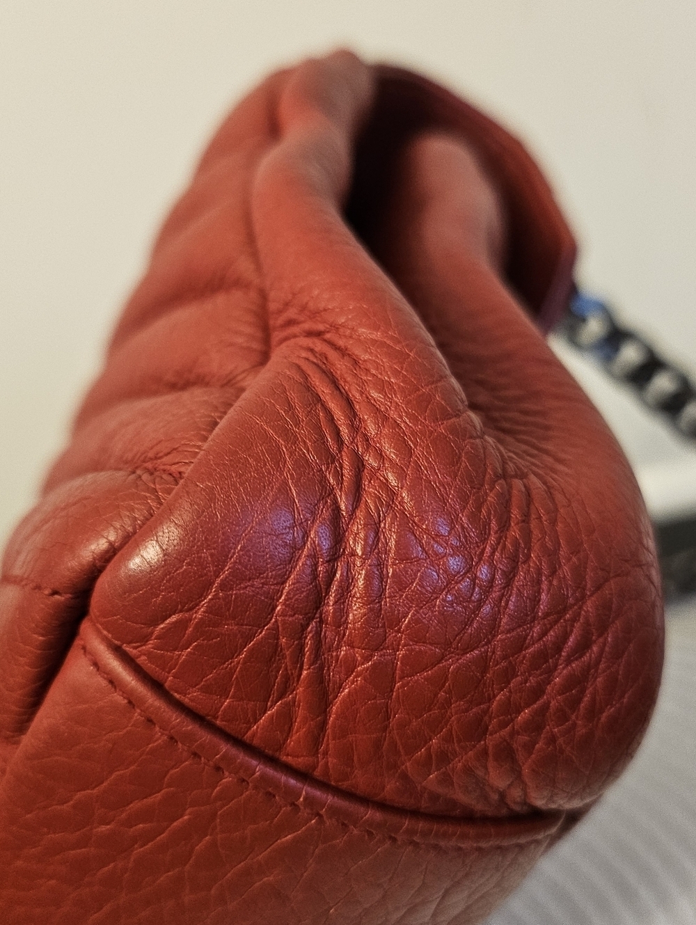 YSL Saint Laurent College Medium Red Chevron Leather Bag - Picture 9 of 16
